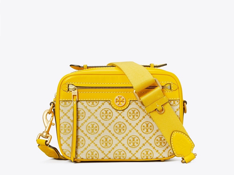 ✨ TORY BURCH T MONOGRAM EMBROIDERED CAMERA BAG ✨ IDR 2.100.000 Open Pre  Order for 2-3 weeks. #MEITY_TB