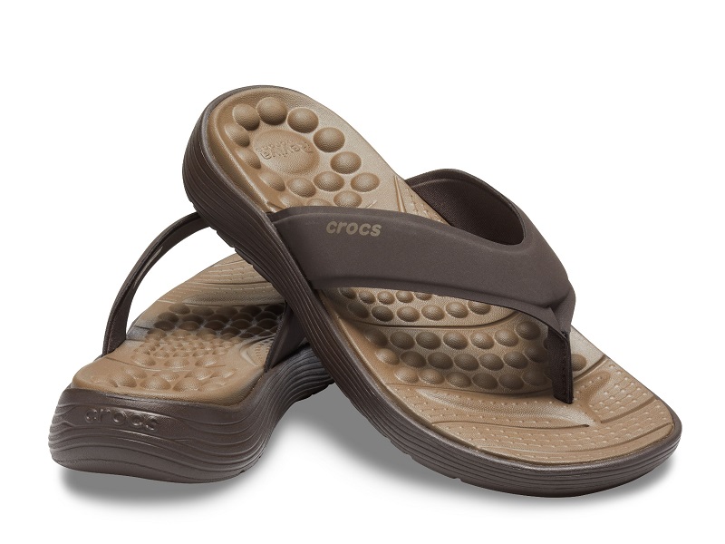 Mens crocs reviva discount flip