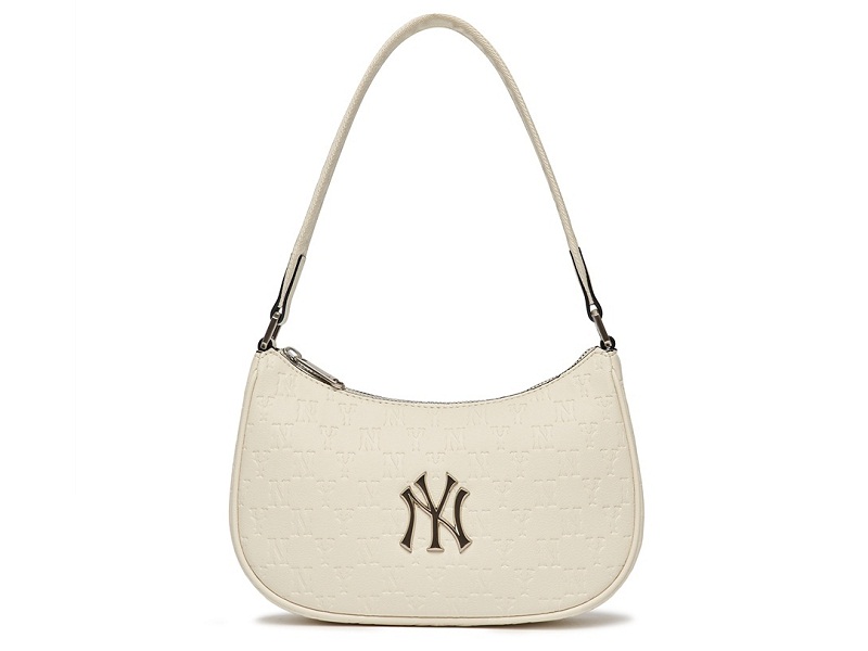 💯Ori New MLB Monogram NY Yankees Hobo Bag, Women's Fashion, Bags