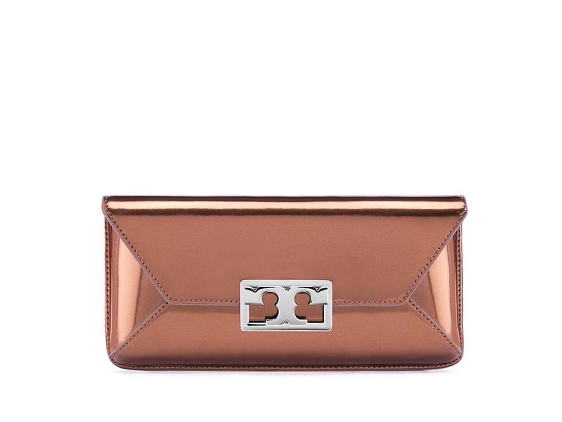 Tory burch hotsell gigi clutch